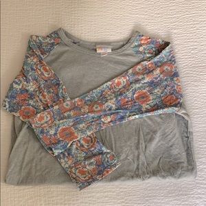 Lularoe Randy 3/4 sleeve baseball tee